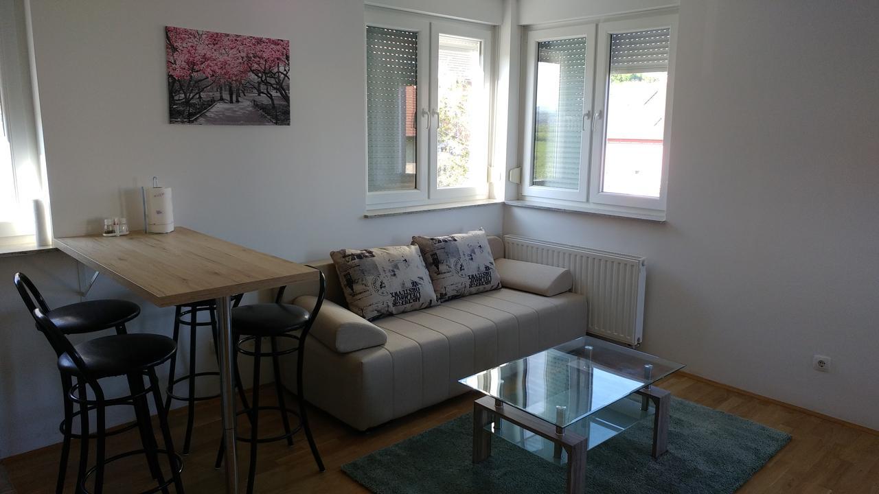 Apartment Daphnia Zagreb Exterior photo