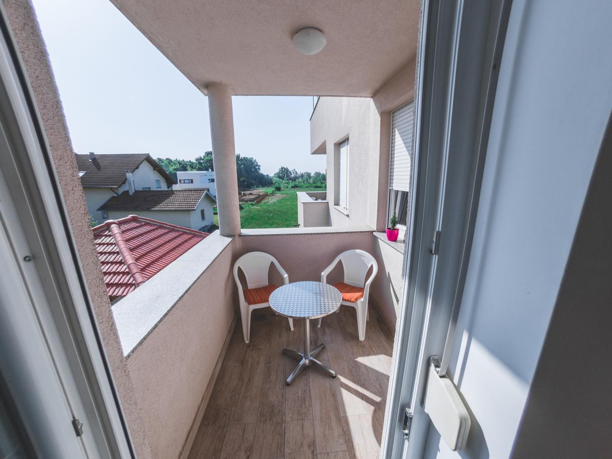 Apartment Daphnia Zagreb Exterior photo